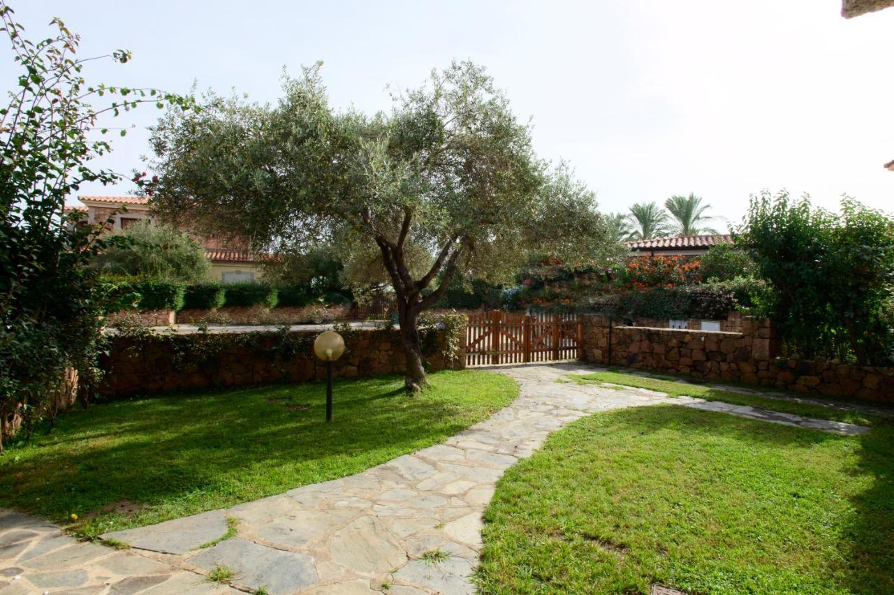 Ville Del Mar San Teodoro  Buitenkant foto